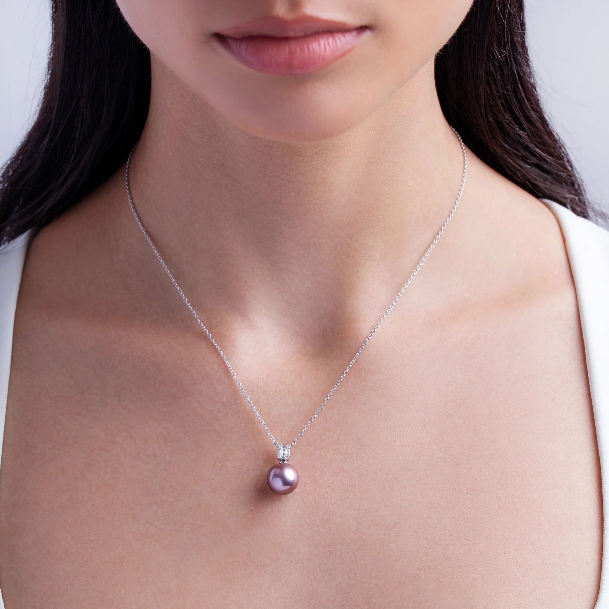 Starlight 18K Gold Pearl and Diamond Mini Skyline Pendant